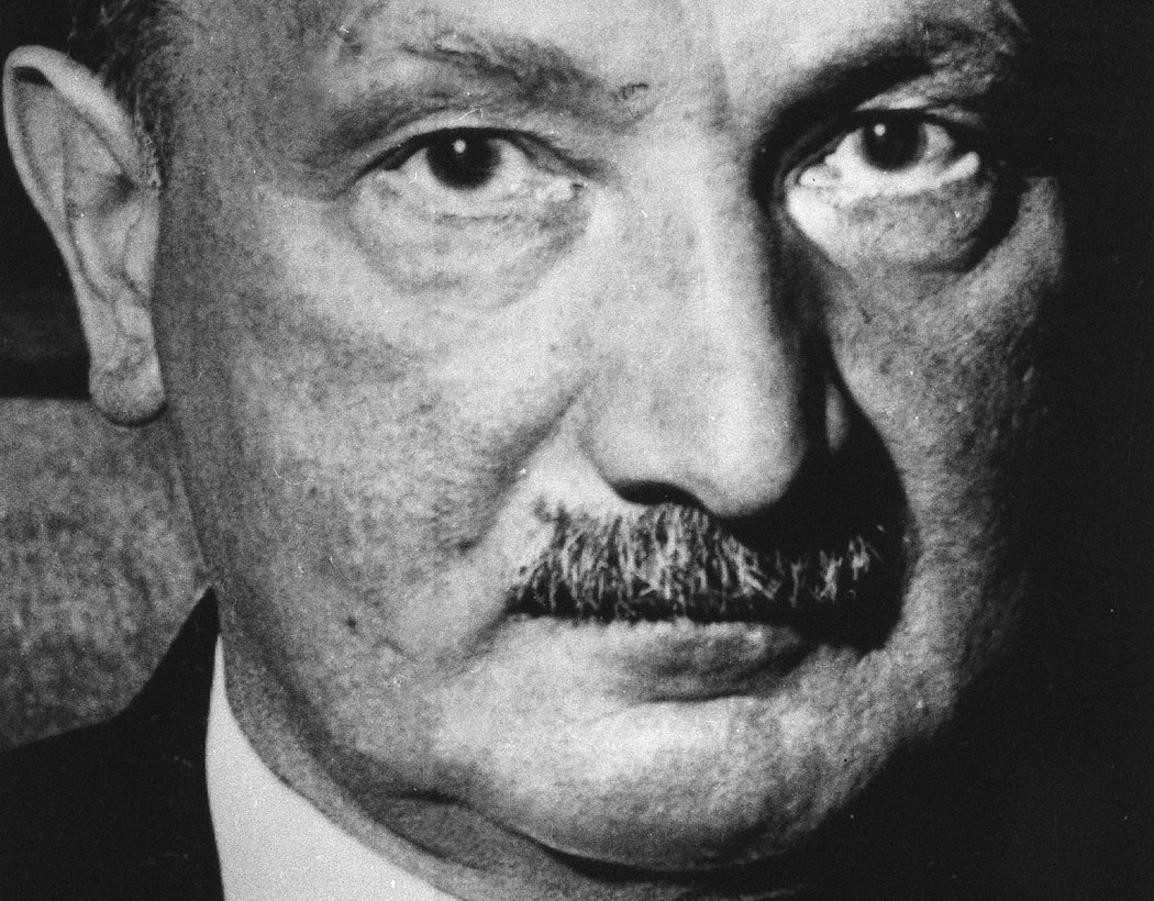 martin_heidegger_ap_img
