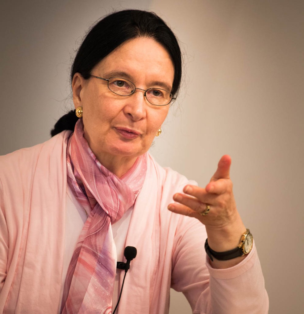 6a010535ce1cf6970c01b7c6e475e9970b